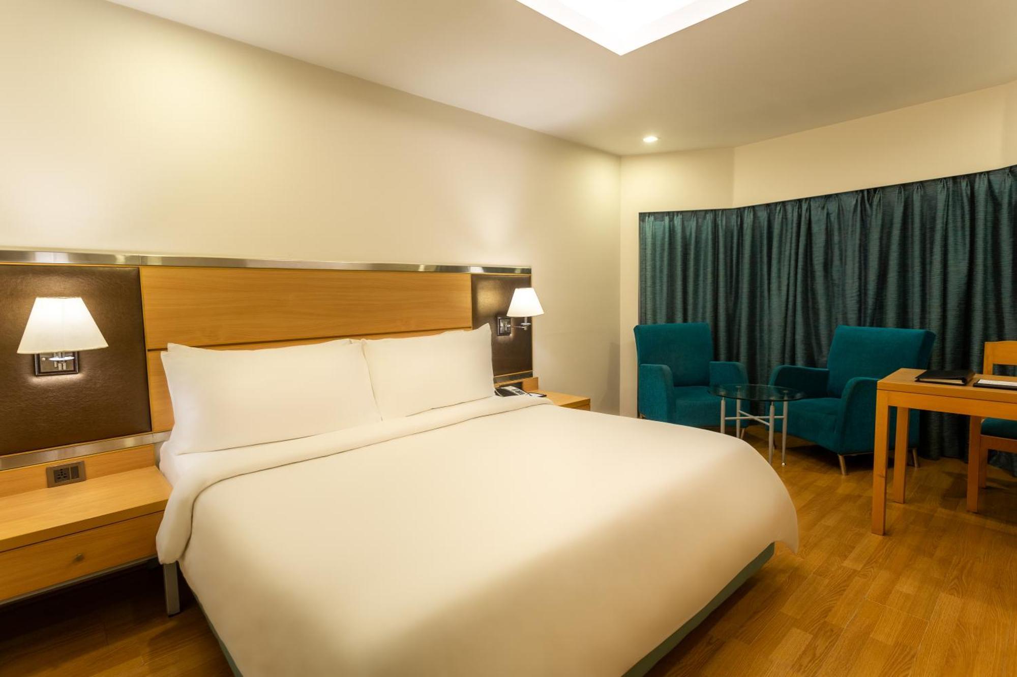 The Residency, Chennai Hotel Buitenkant foto