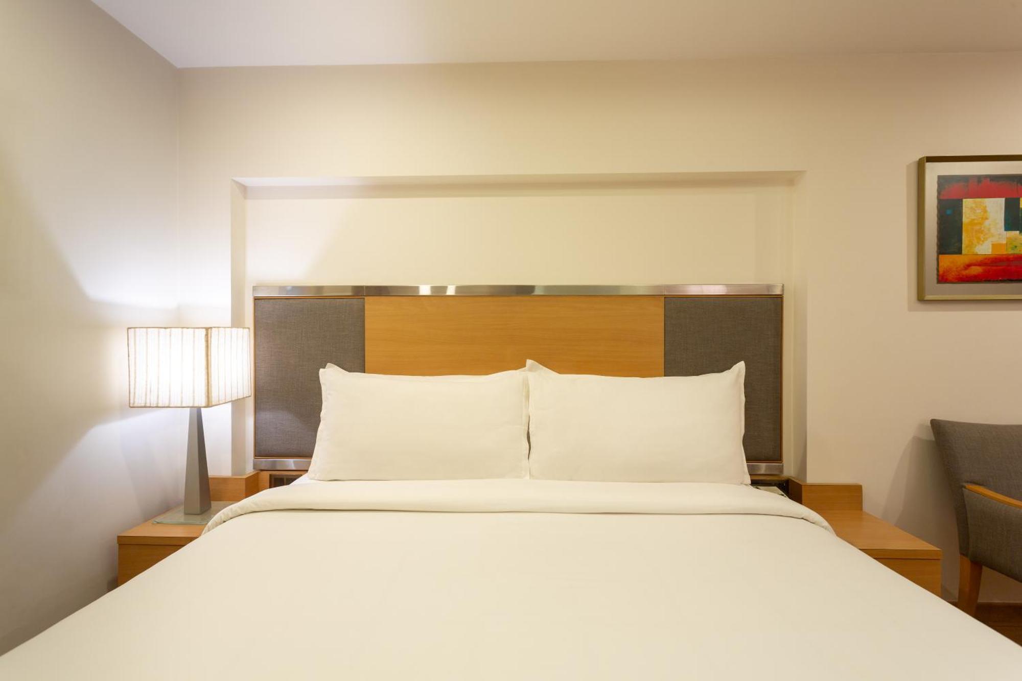 The Residency, Chennai Hotel Buitenkant foto