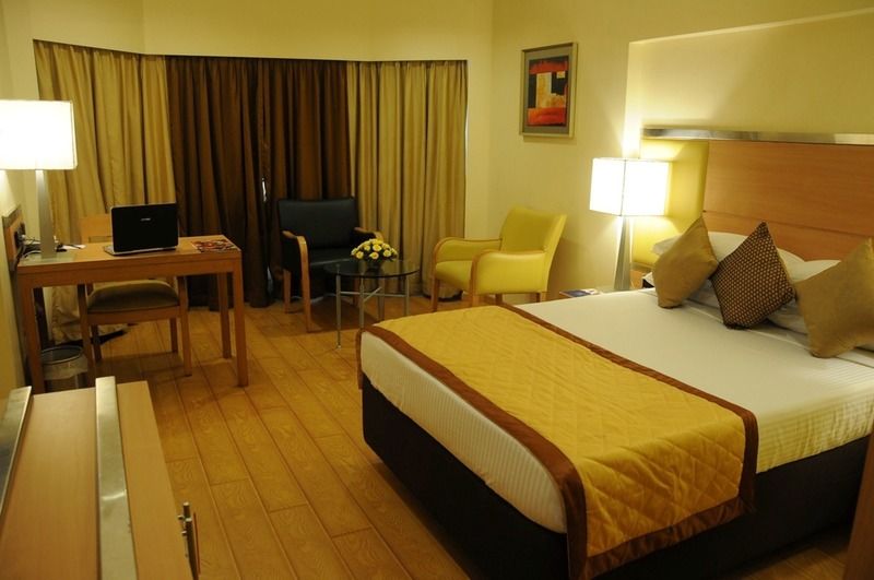 The Residency, Chennai Hotel Buitenkant foto
