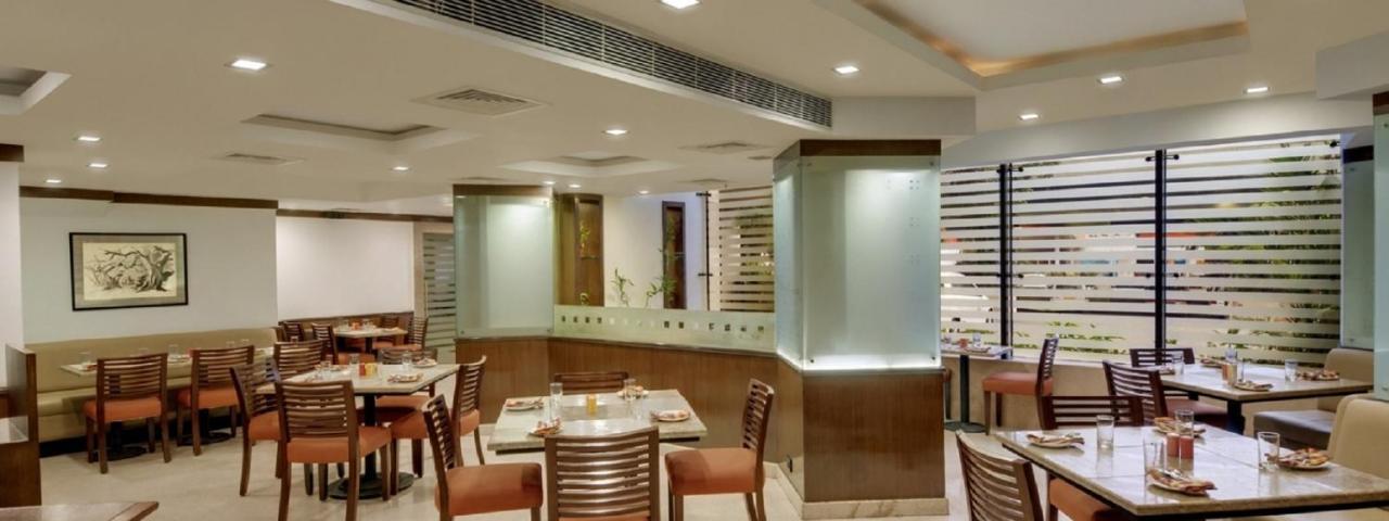 The Residency, Chennai Hotel Buitenkant foto